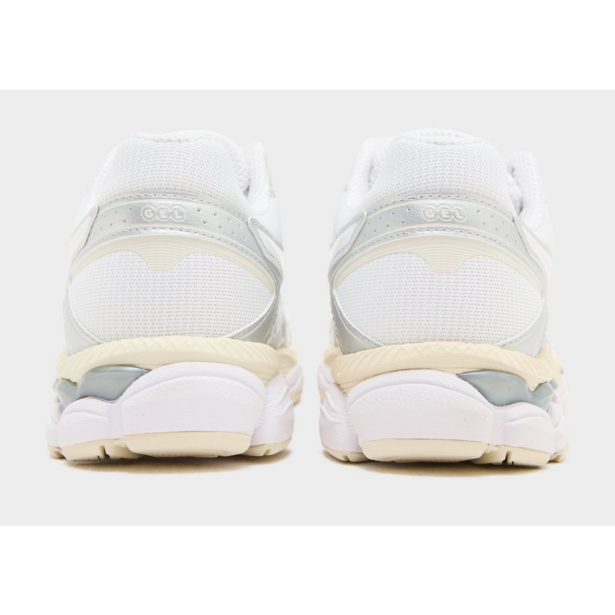 ASICS GEL-CUMULUS 16 Dames — foto 3 van 6