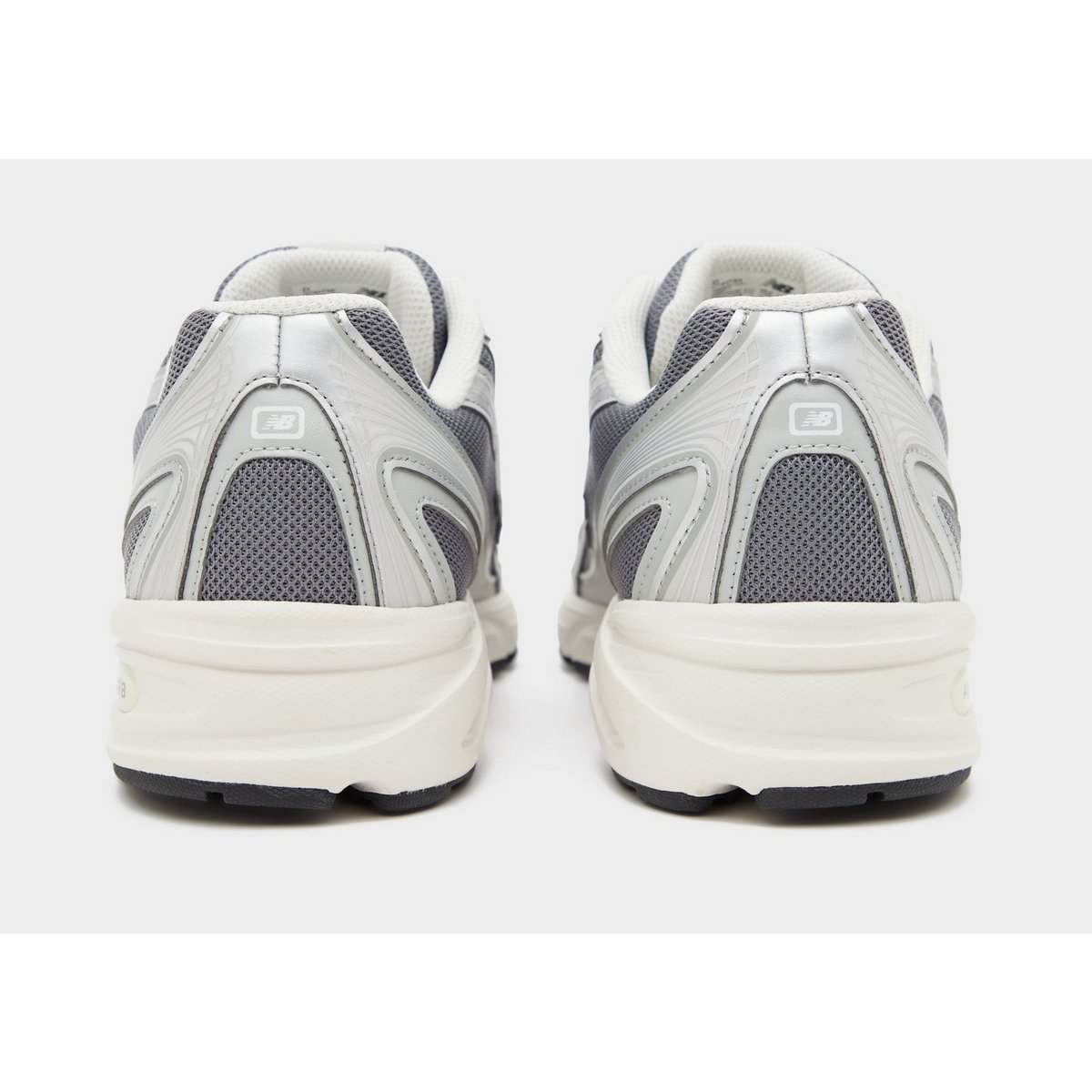 New Balance 740 — foto 3 van 6