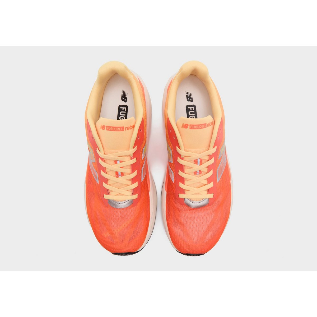 New Balance FuelCell Rebel v5 — foto 5 van 6