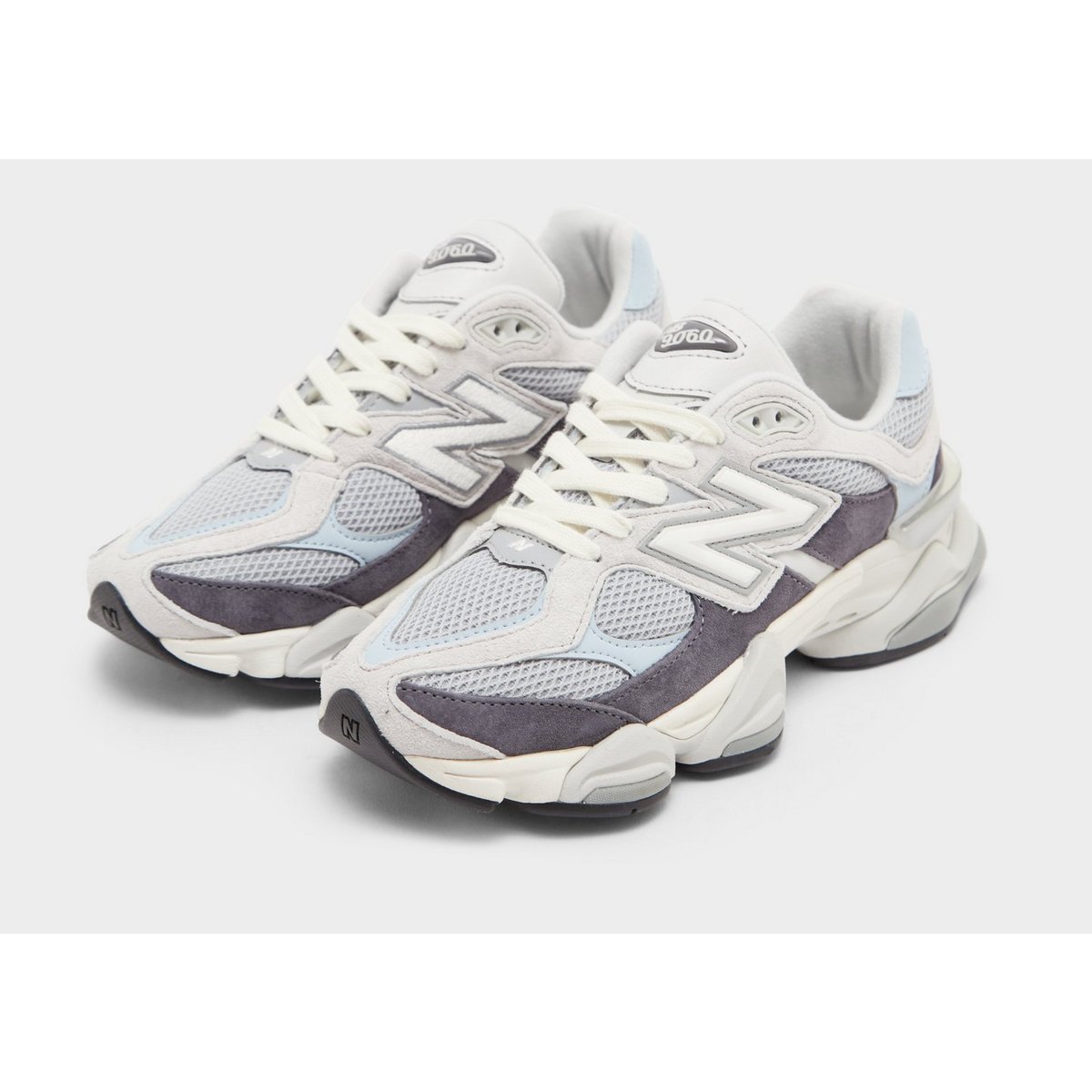 New Balance 9060 Women's — foto 2 van 6