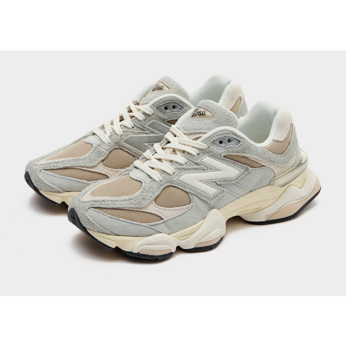 New Balance 9060 Women's — foto 2 van 6