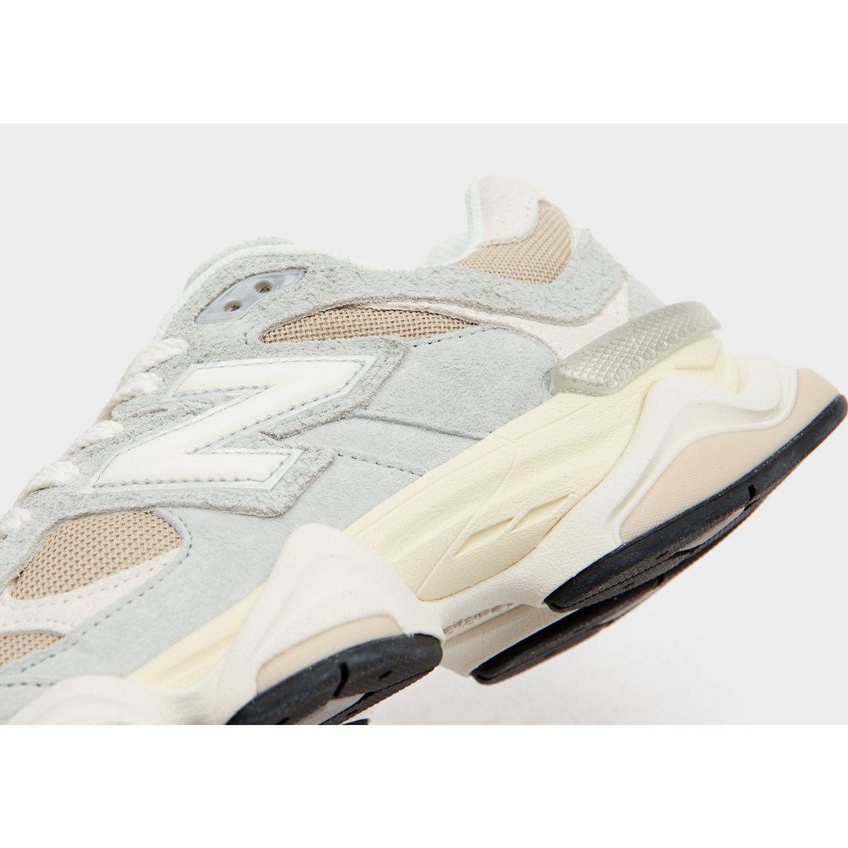 New Balance 9060 Women's — foto 4 van 6