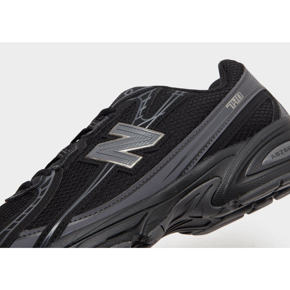 New Balance 740 — foto 4 van 6