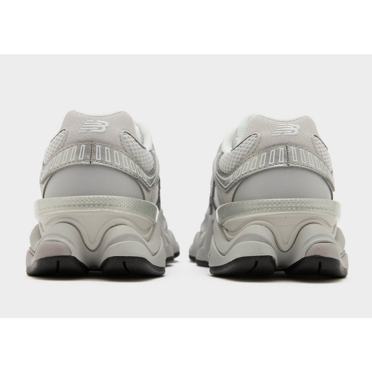 New Balance 9060 Women's — foto 3 van 6