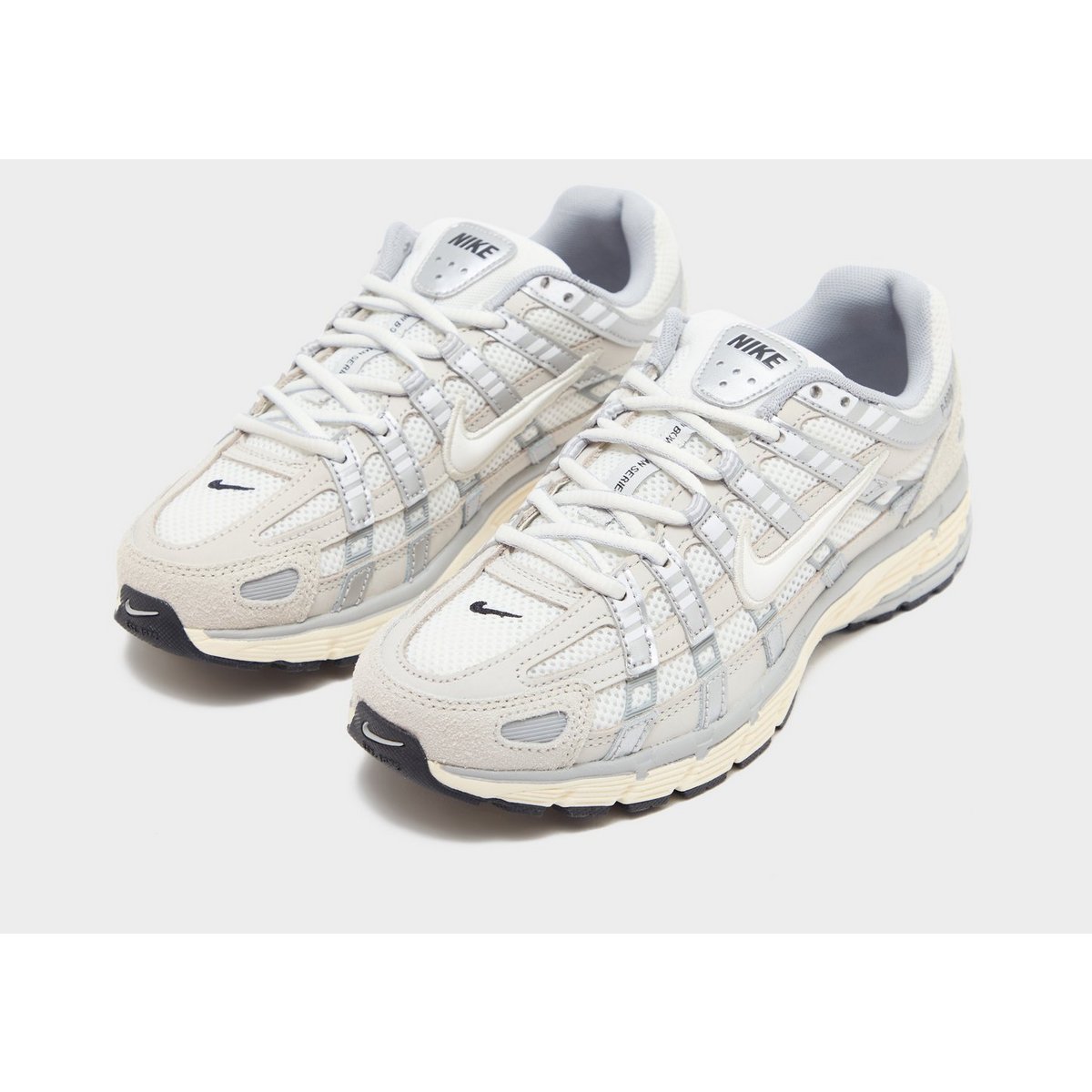 Nike Damesschoenen P-6000 — foto 2 van 6