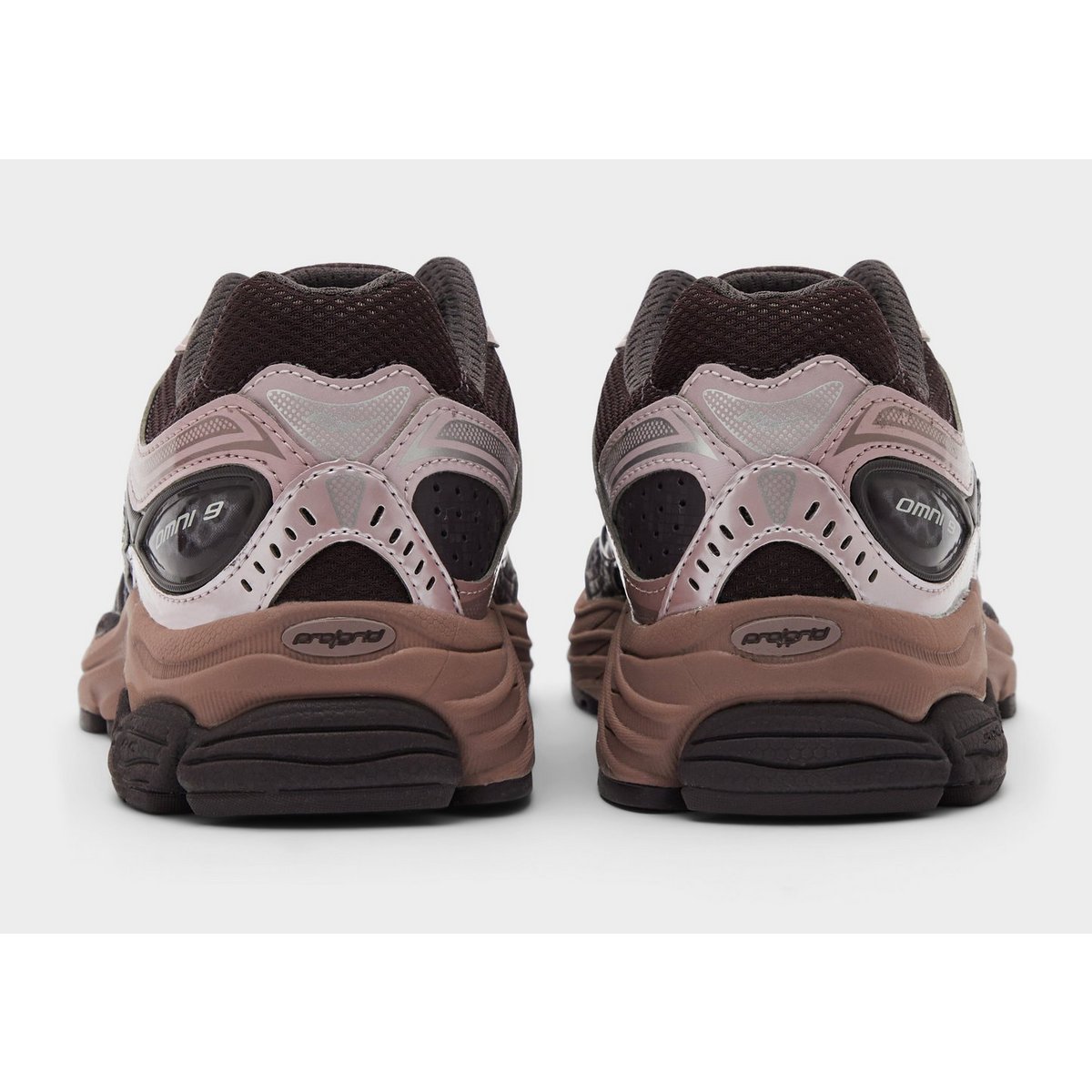 Saucony ProGrid Omni 9 Women's — foto 3 van 6