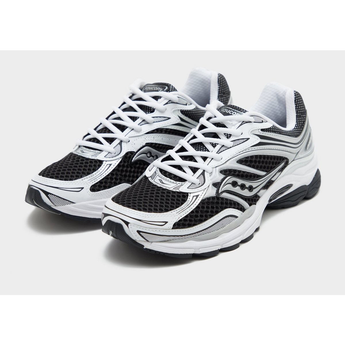 Saucony ProGrid Omni 9 OG — foto 2 van 6