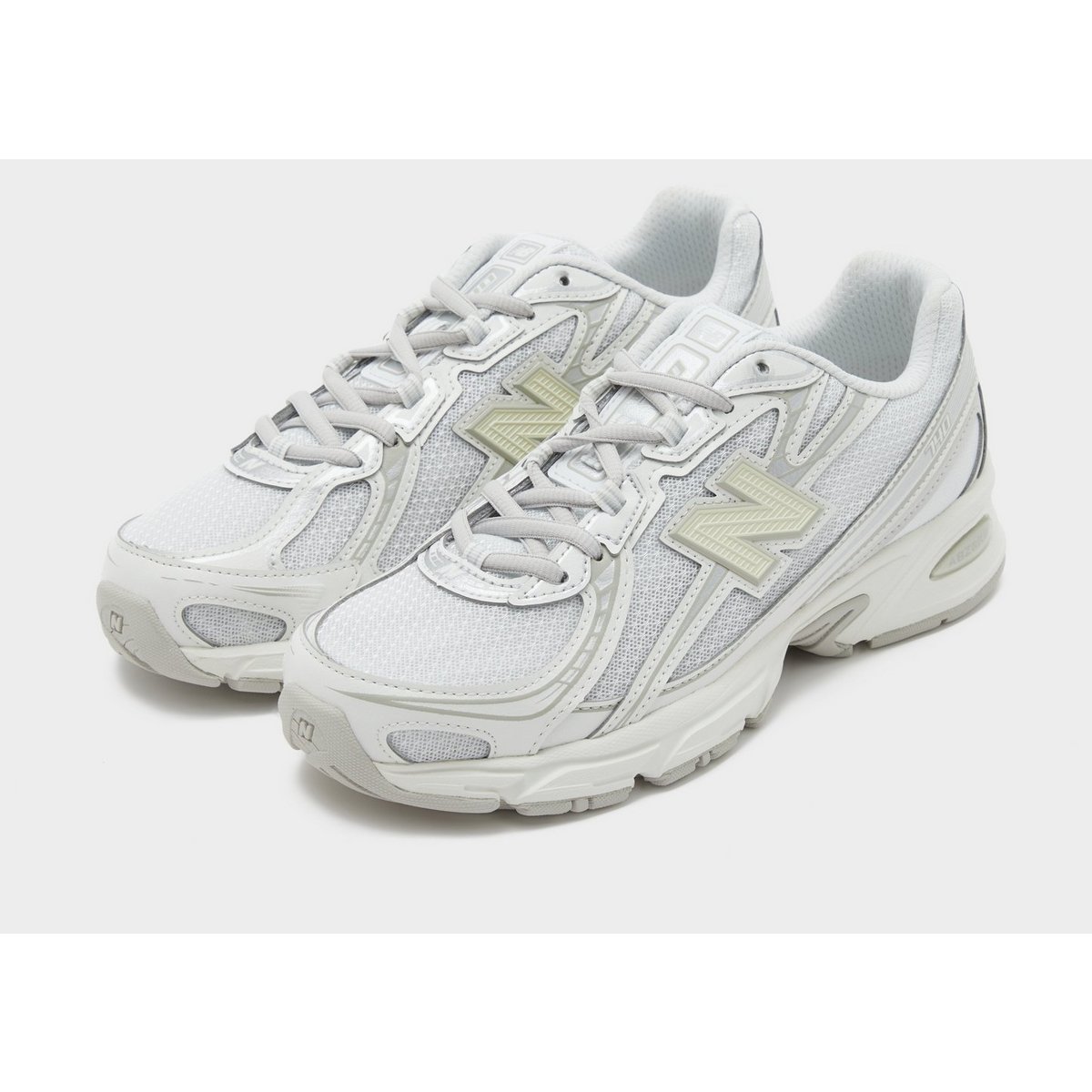 New Balance 740 Dames — foto 2 van 6