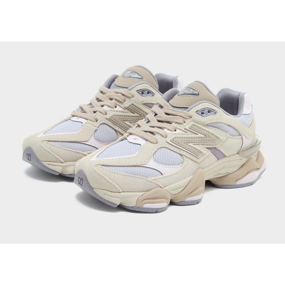 New Balance 9060 Dames — foto 2 van 6