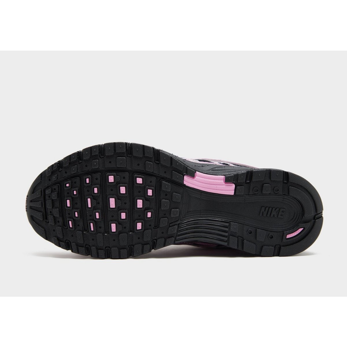 Nike Women's Shoes P-6000 — foto 6 van 6