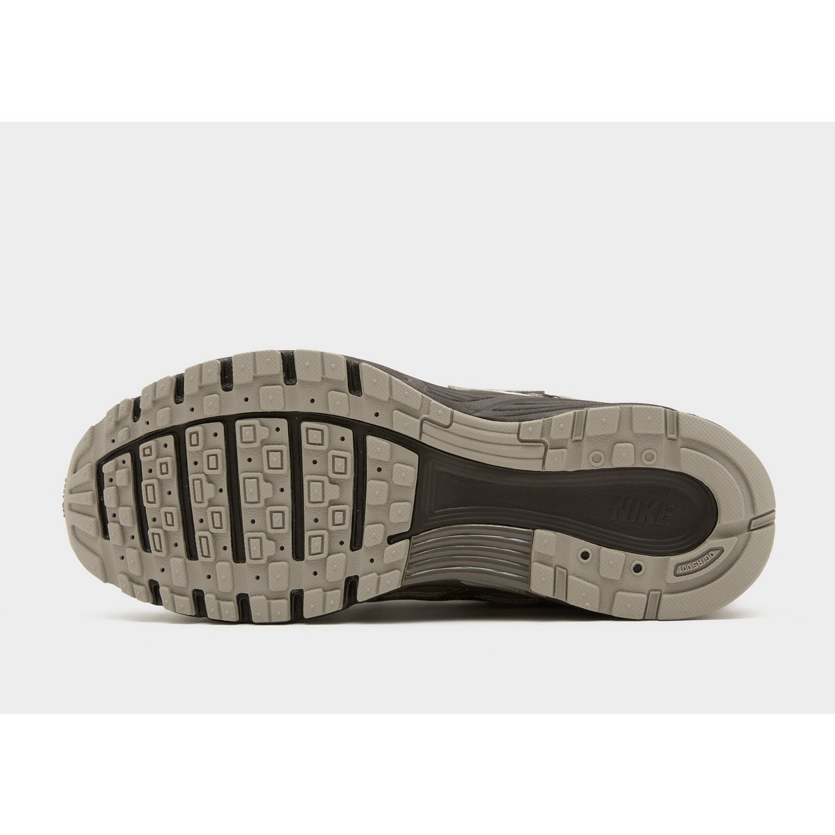Nike Damesschoenen P-6000 — foto 6 van 6