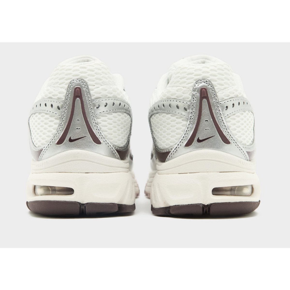 Nike Air Max Moto 2K Women's — foto 3 van 6