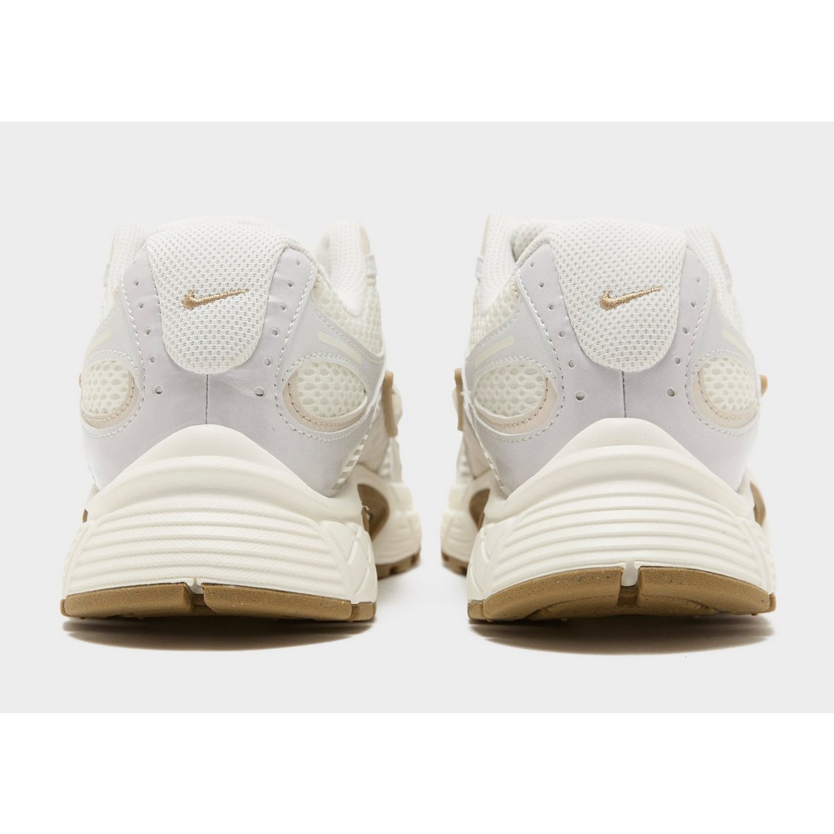 Nike Damesschoenen met reflecterende accenten V5 RNR — foto 3 van 6