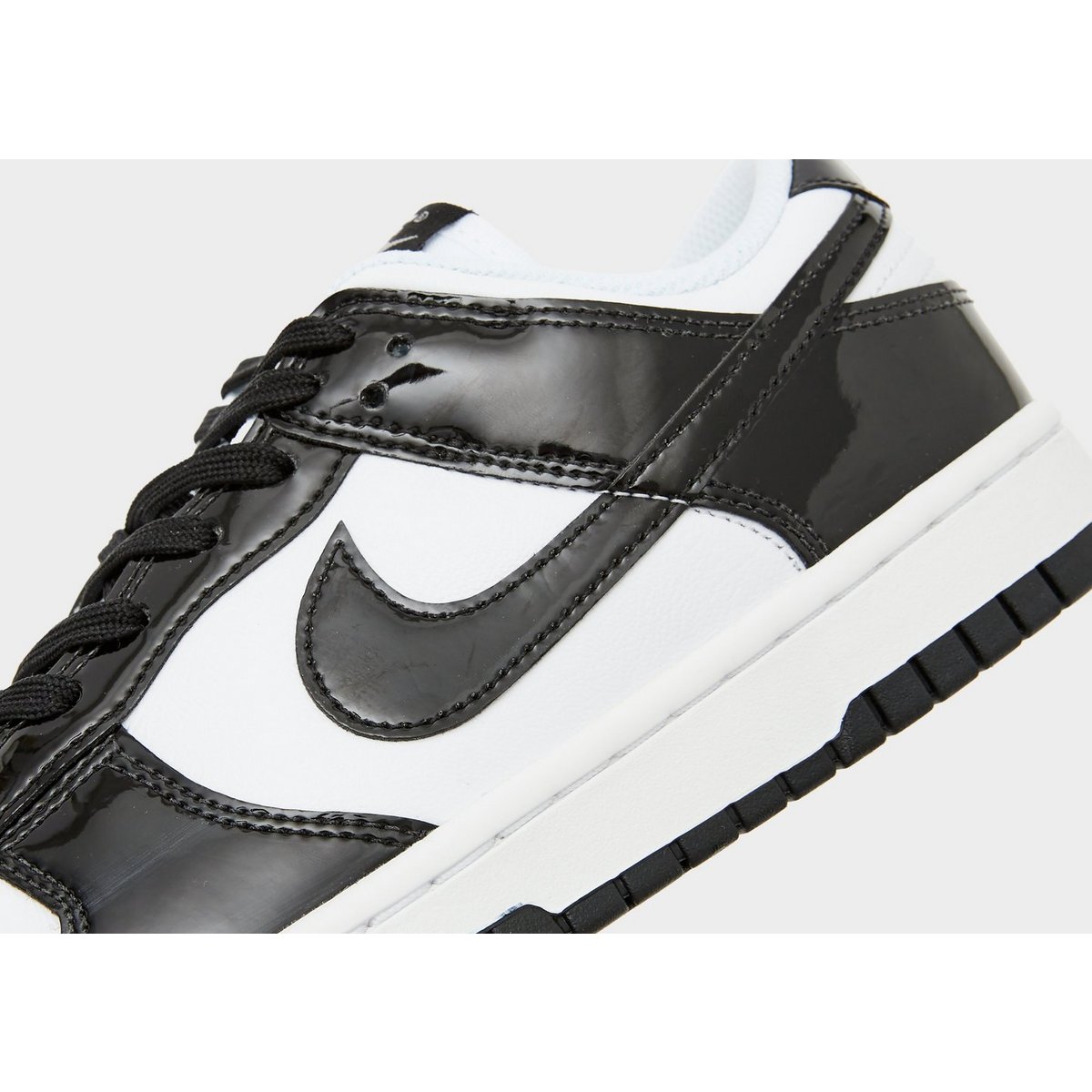 Nike Damesschoenen Dunk Low Suede — foto 4 van 6