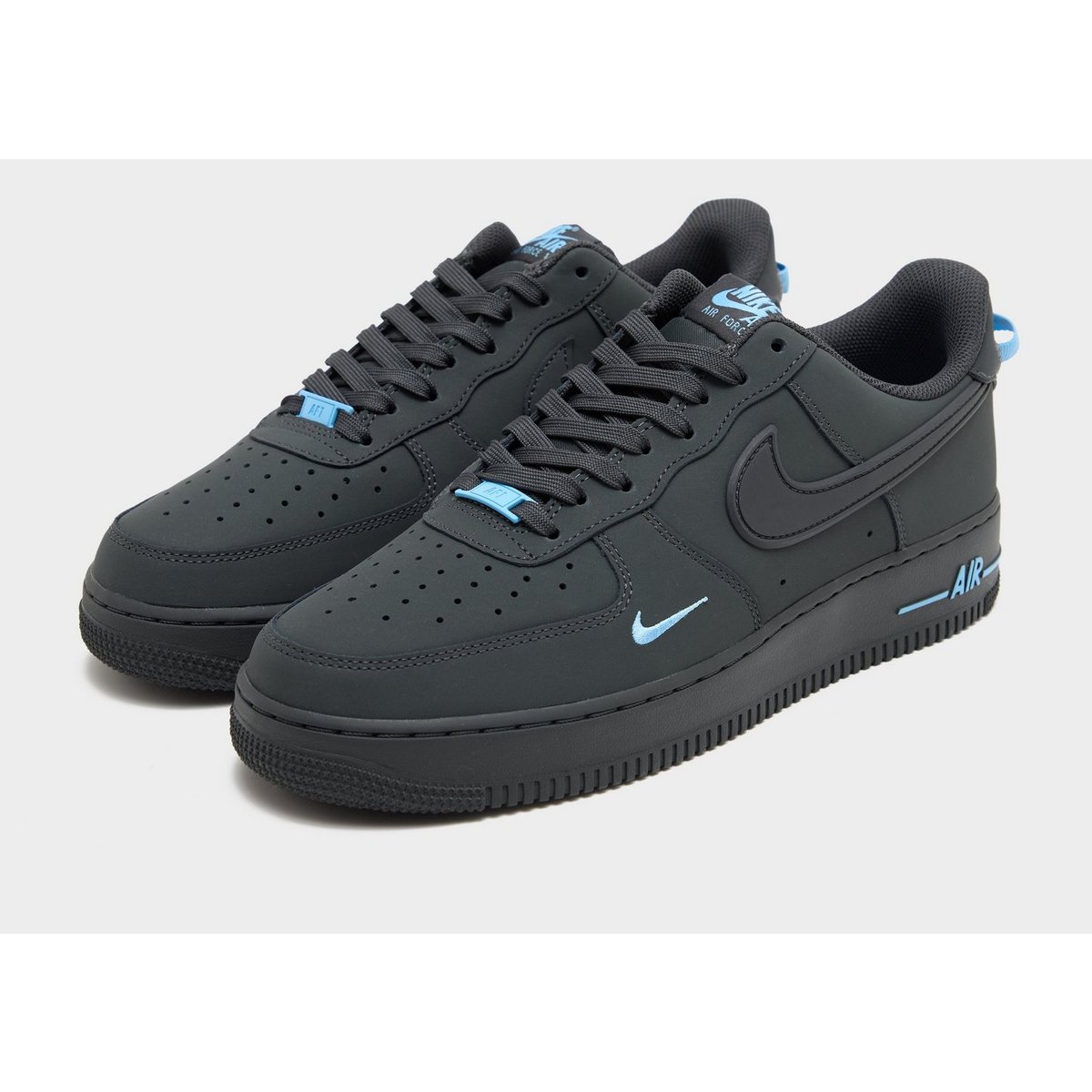 Nike Air Force 1 Low — foto 2 van 6