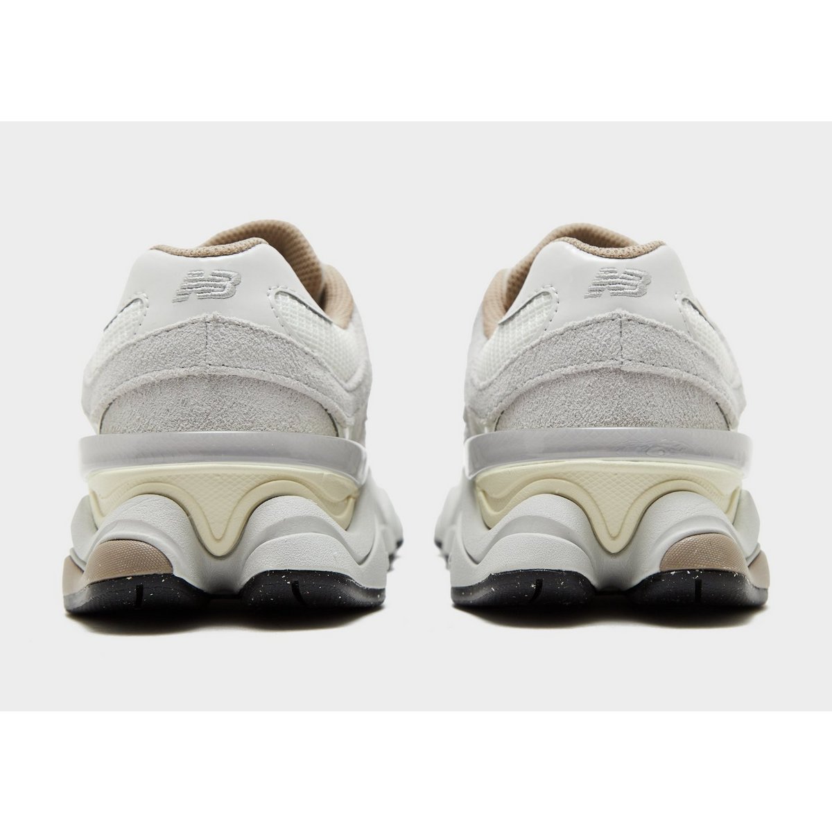New Balance 9060 Women's — foto 3 van 6