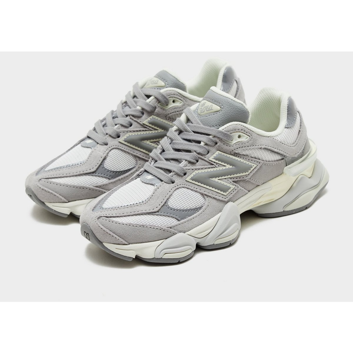 New Balance 9060 Women's — foto 2 van 6