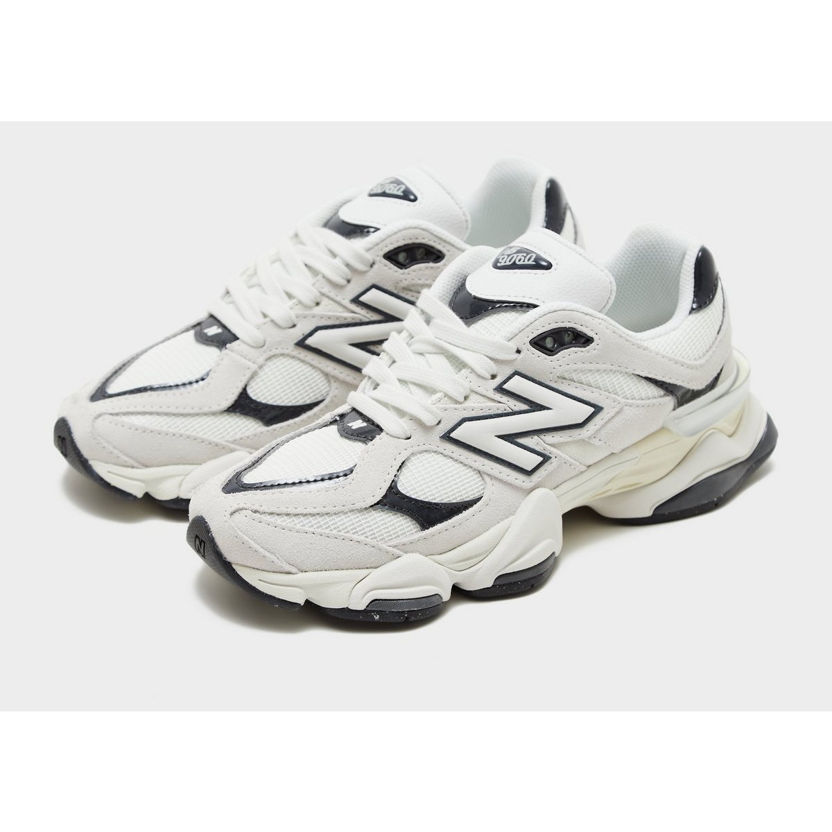 New Balance 9060 Women's — foto 2 van 6