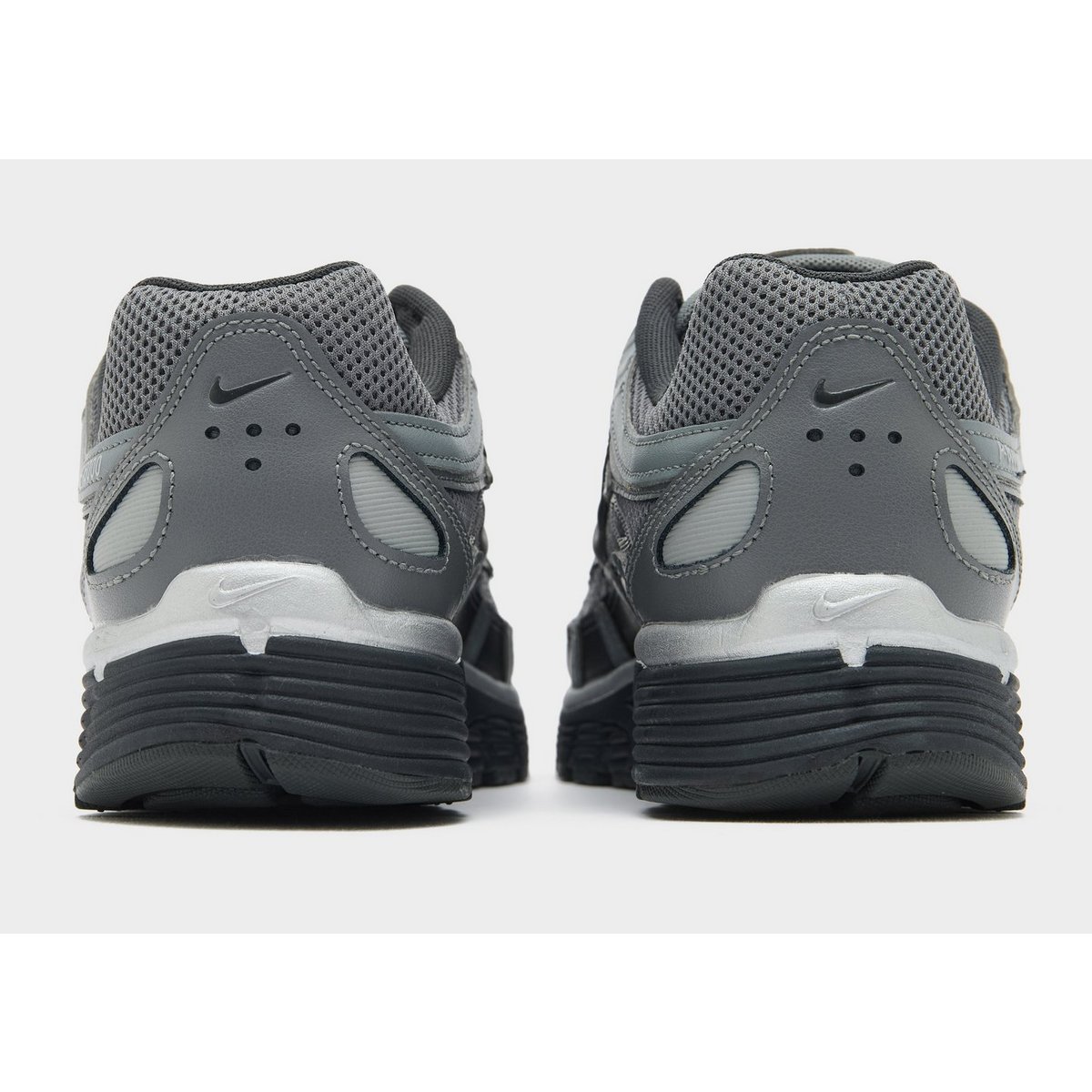 Nike Schoenen P-6000 — foto 3 van 6
