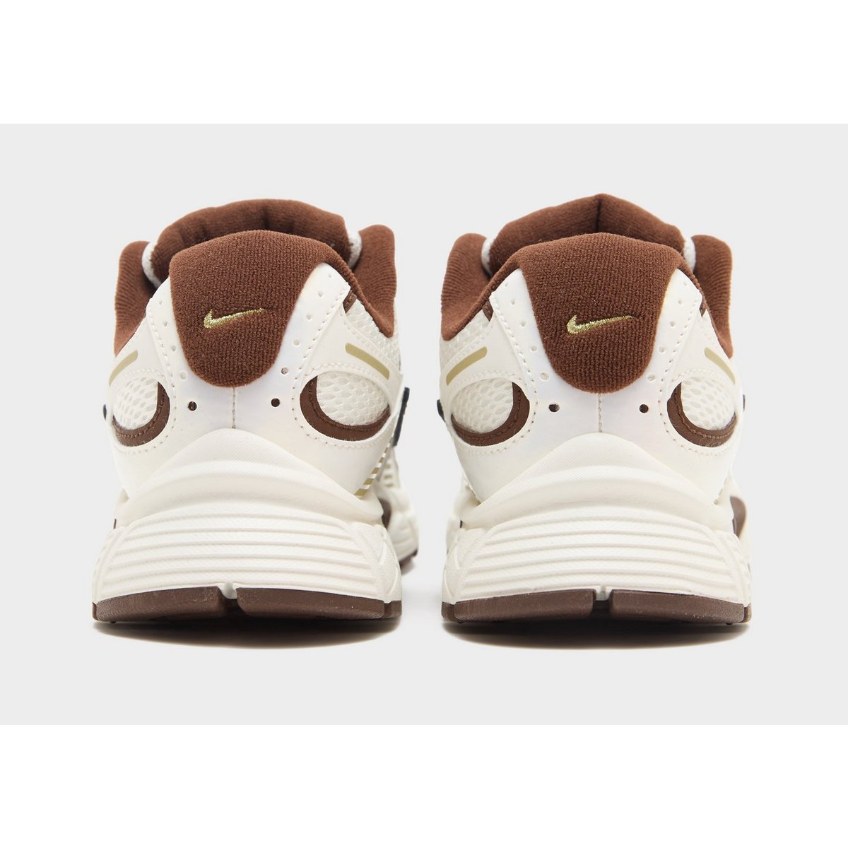 Nike Damesschoenen met reflecterende accenten V5 RNR — foto 3 van 6