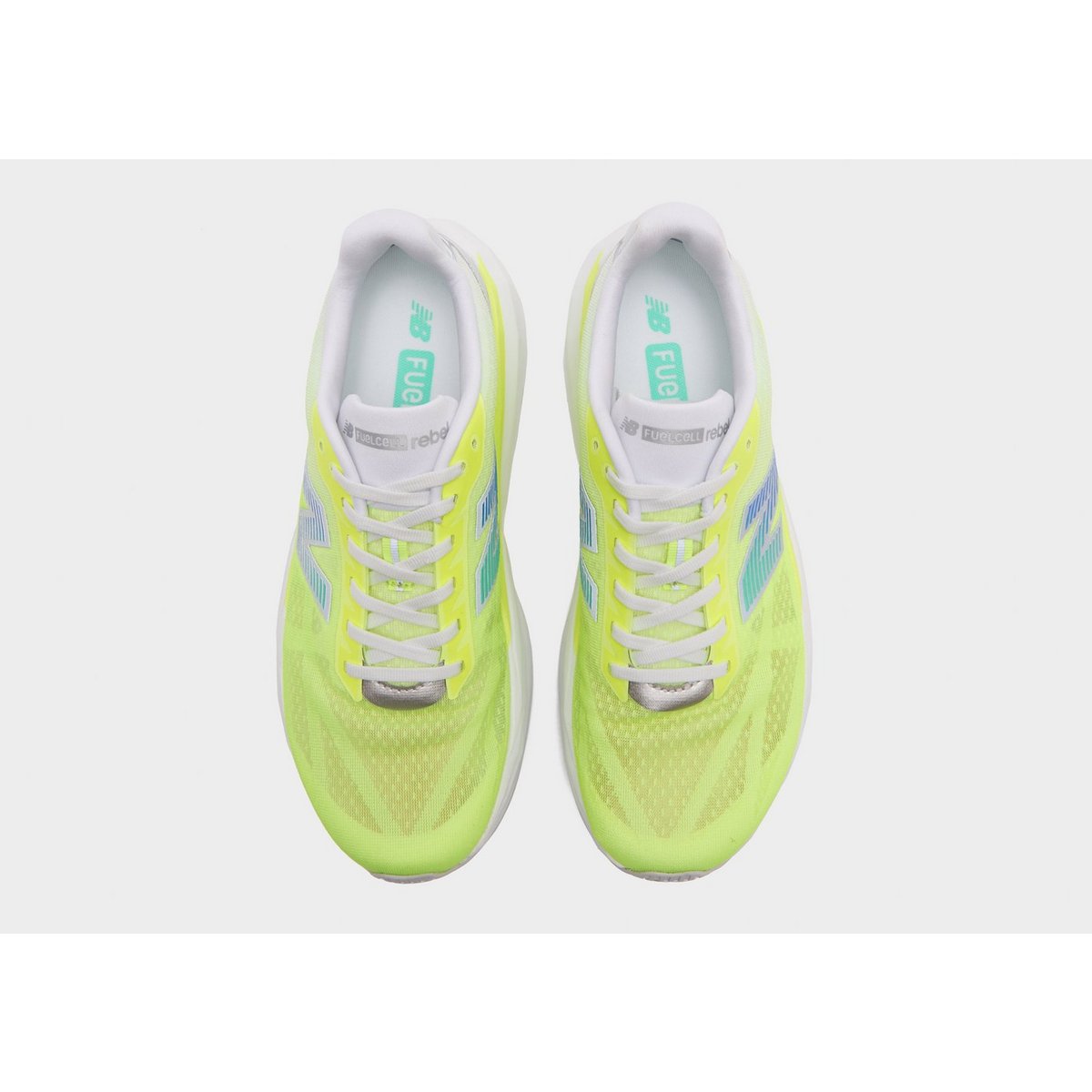 New Balance FuelCell Rebel v5 — foto 5 van 6