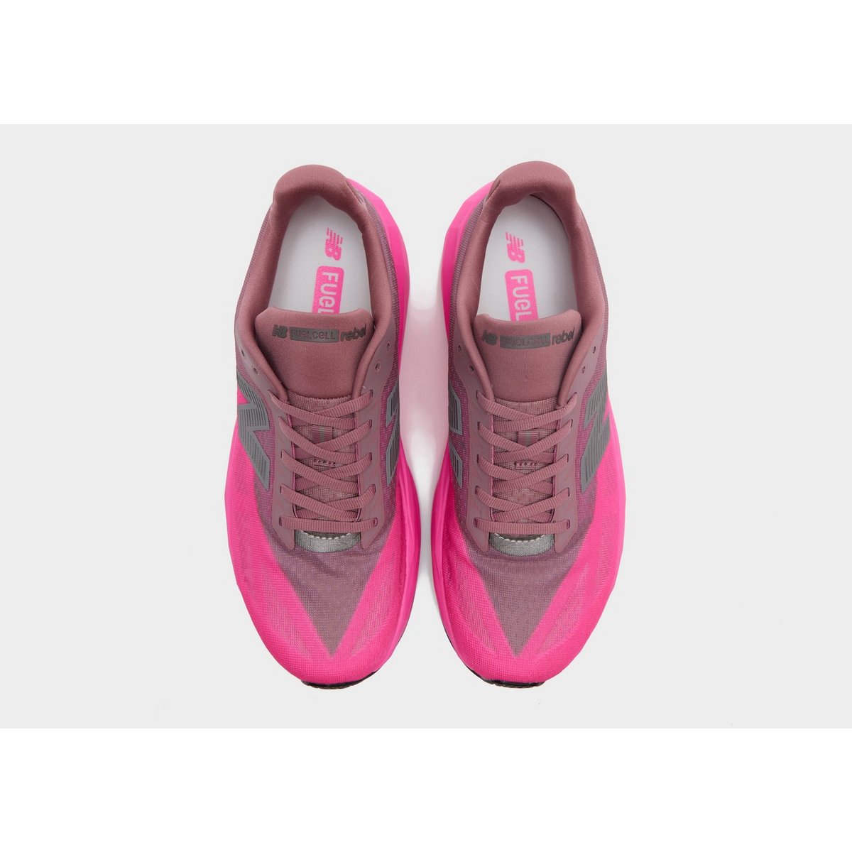 New Balance FuelCell Rebel v5 — foto 5 van 6